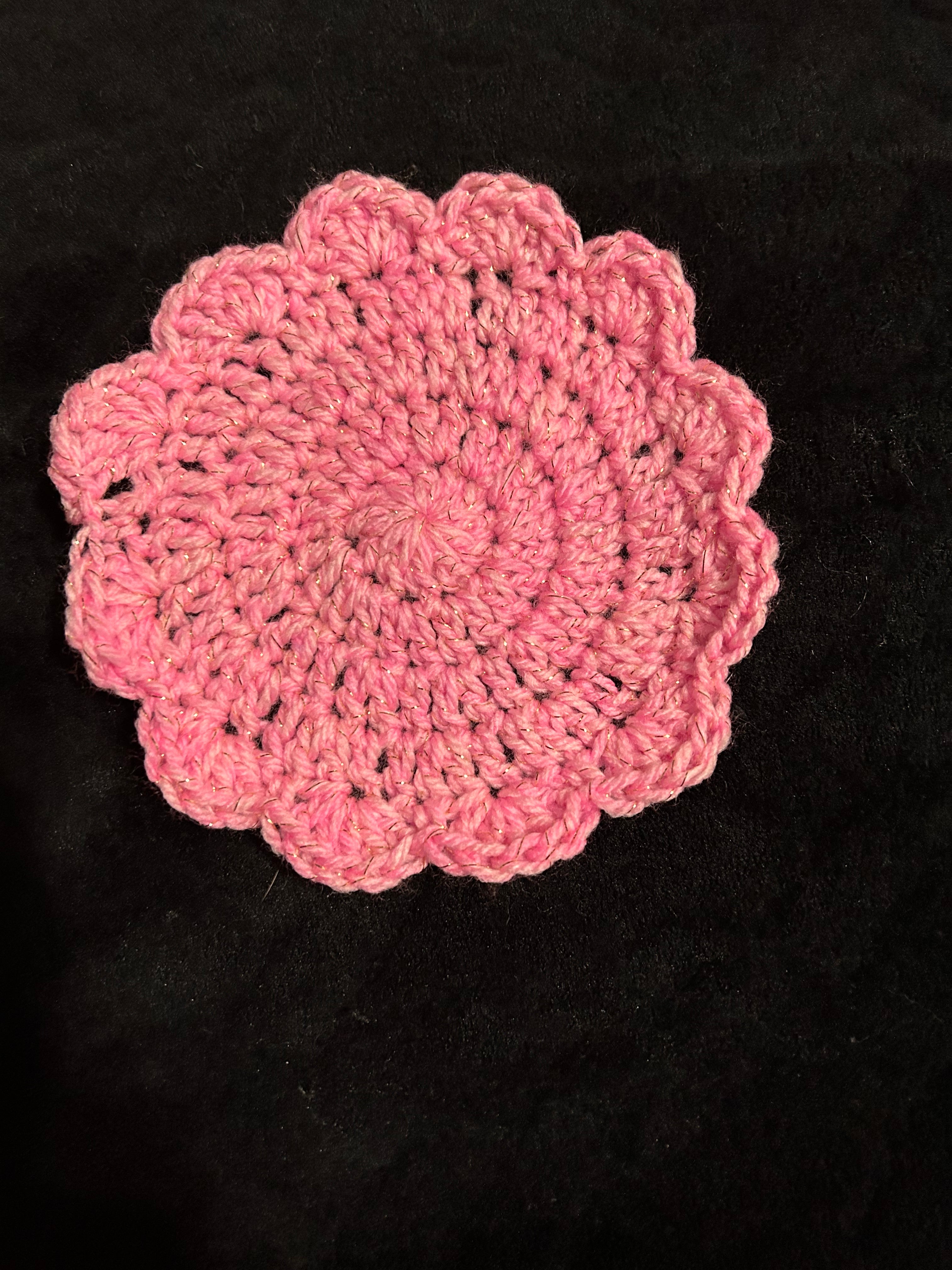Crocheted ruffle coaster, 4 piece